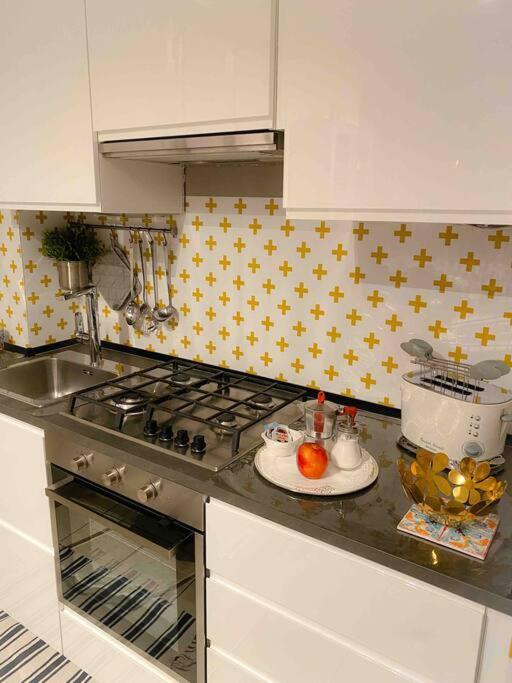 A Casa Di Gin Milano Villa Ngoại thất bức ảnh