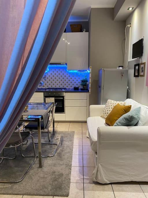 A Casa Di Gin Milano Villa Ngoại thất bức ảnh