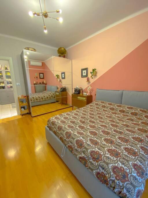 A Casa Di Gin Milano Villa Ngoại thất bức ảnh