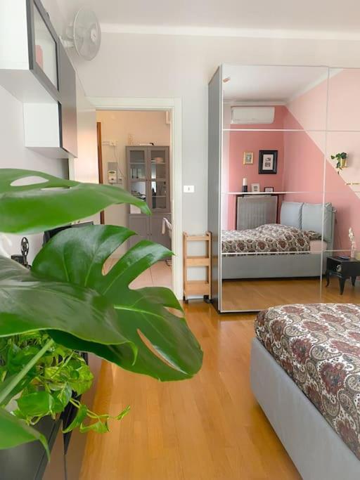 A Casa Di Gin Milano Villa Ngoại thất bức ảnh